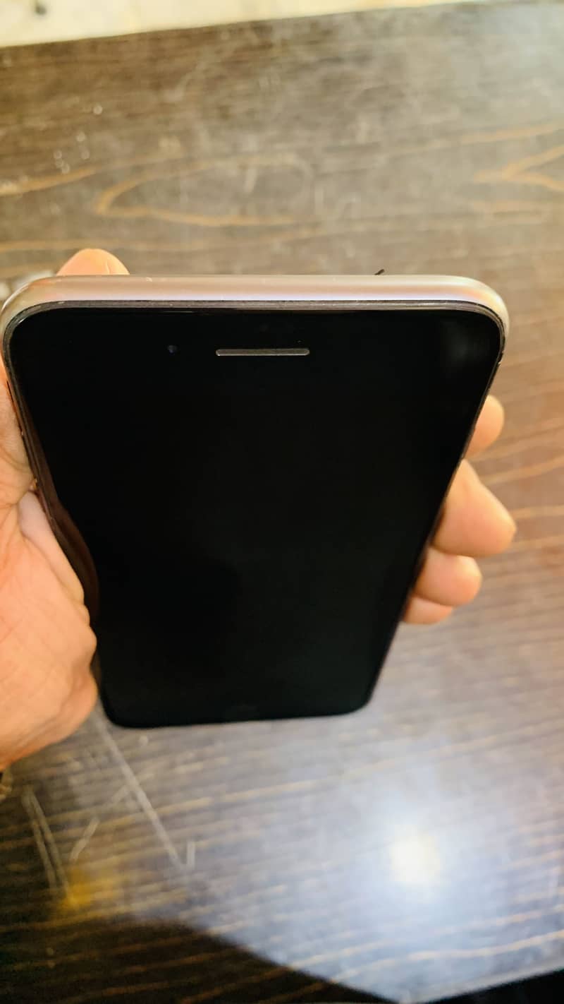 Iphone 8 plus 1