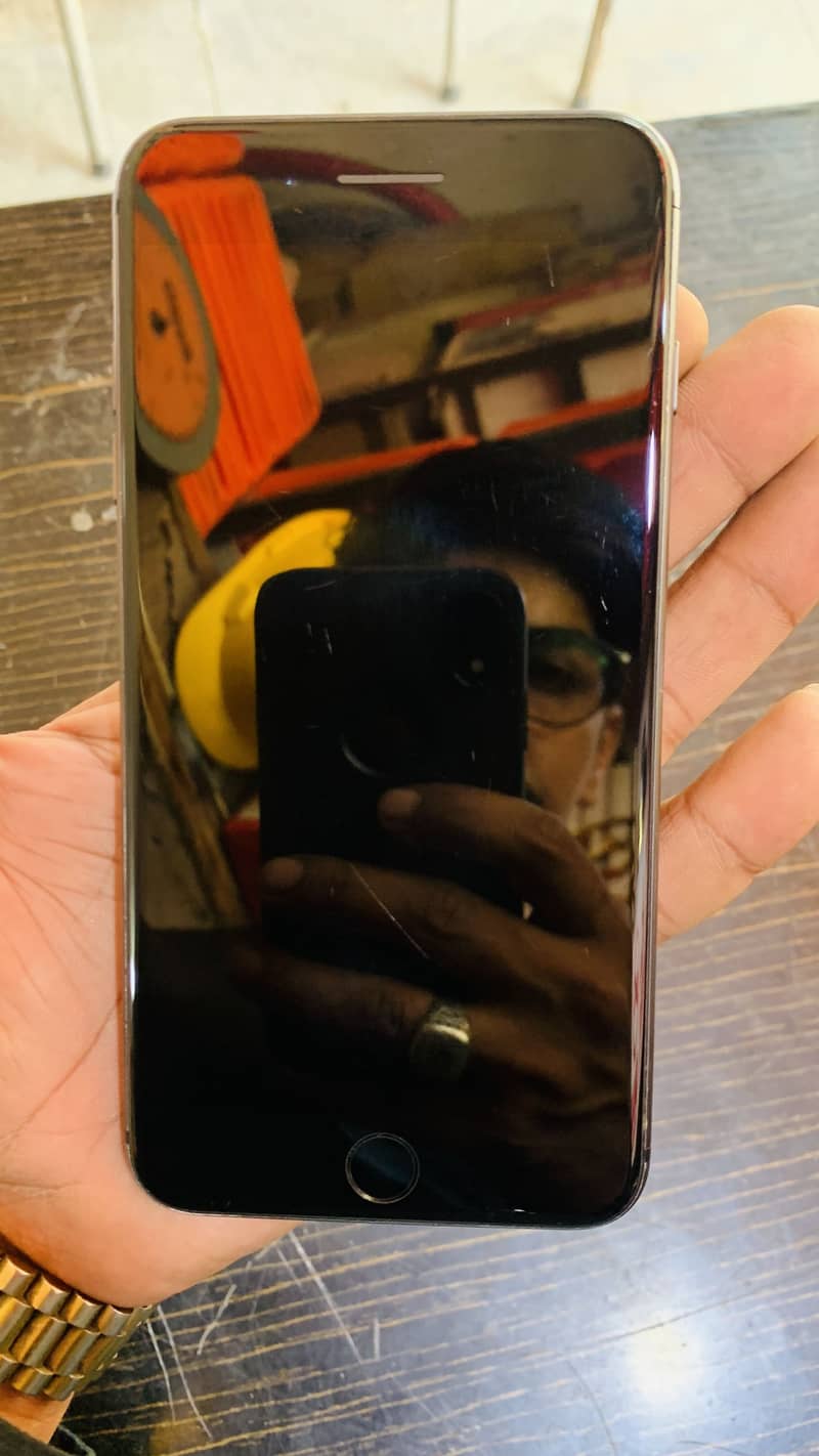 Iphone 8 plus 4