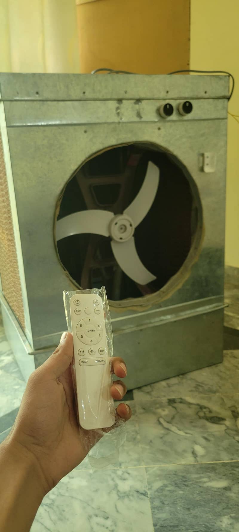 Ac/DC Remote Control Cooler 1