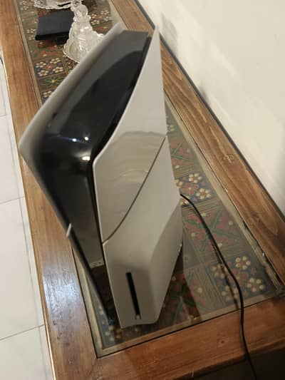 PS5 WITH TEKEN 8 AND EXTRA BLACK CONTROLLER FOR SALE