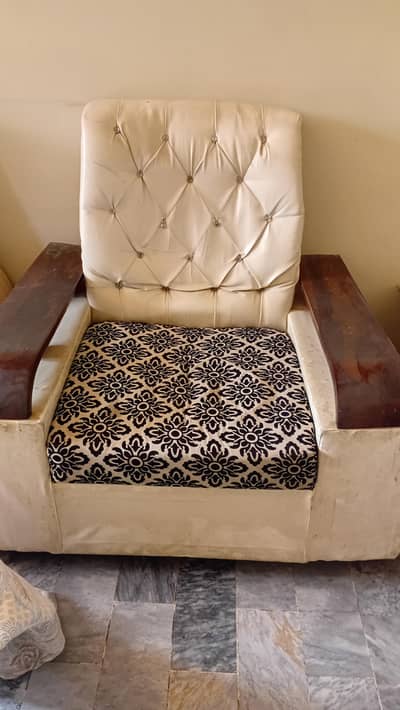7 setr sofa set for sel