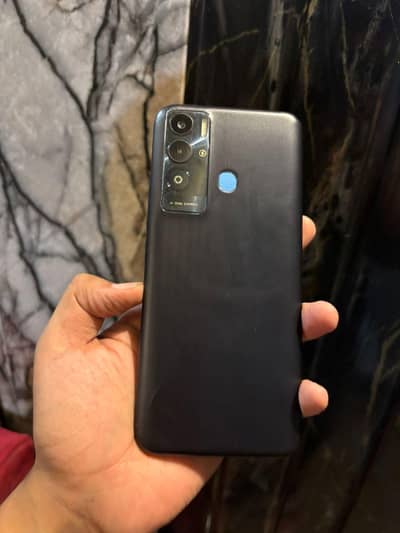 Tecno Pova Neo