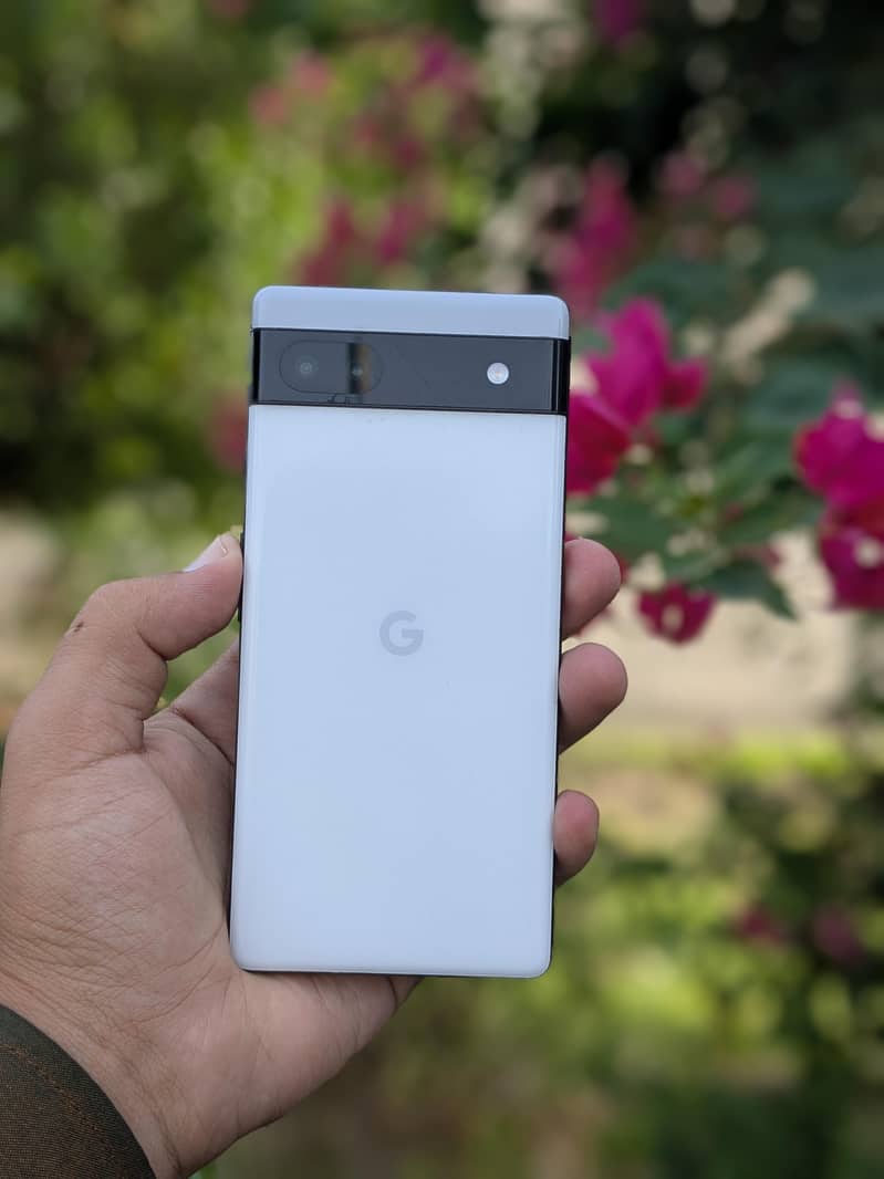 Google Pixel 6a 1
