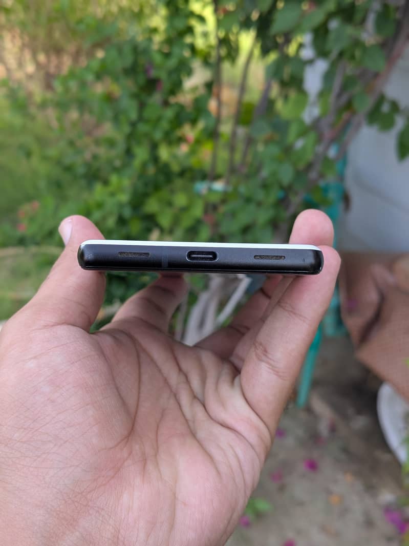 Google Pixel 6a 3