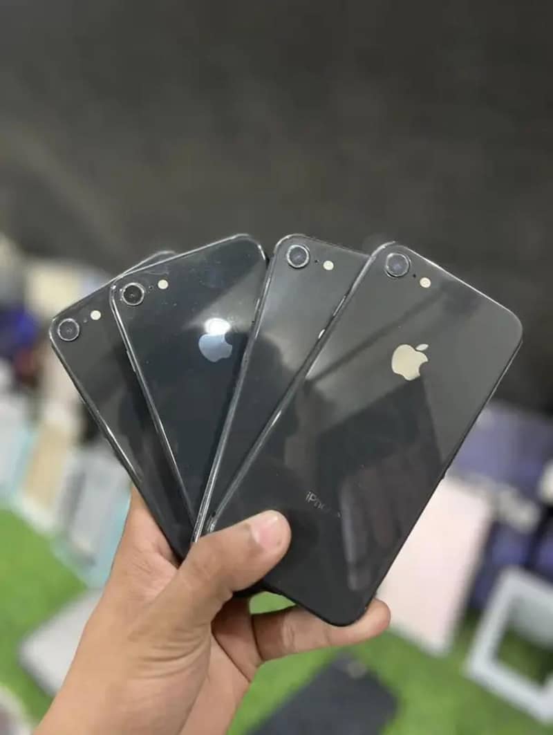 Apple iPhone 8 1