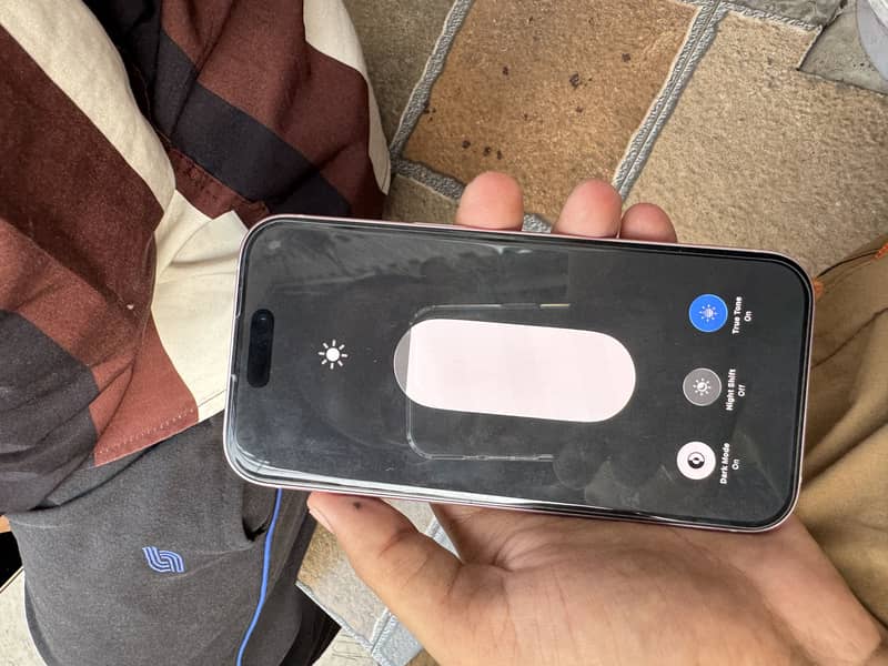 Apple iPhone 15 3