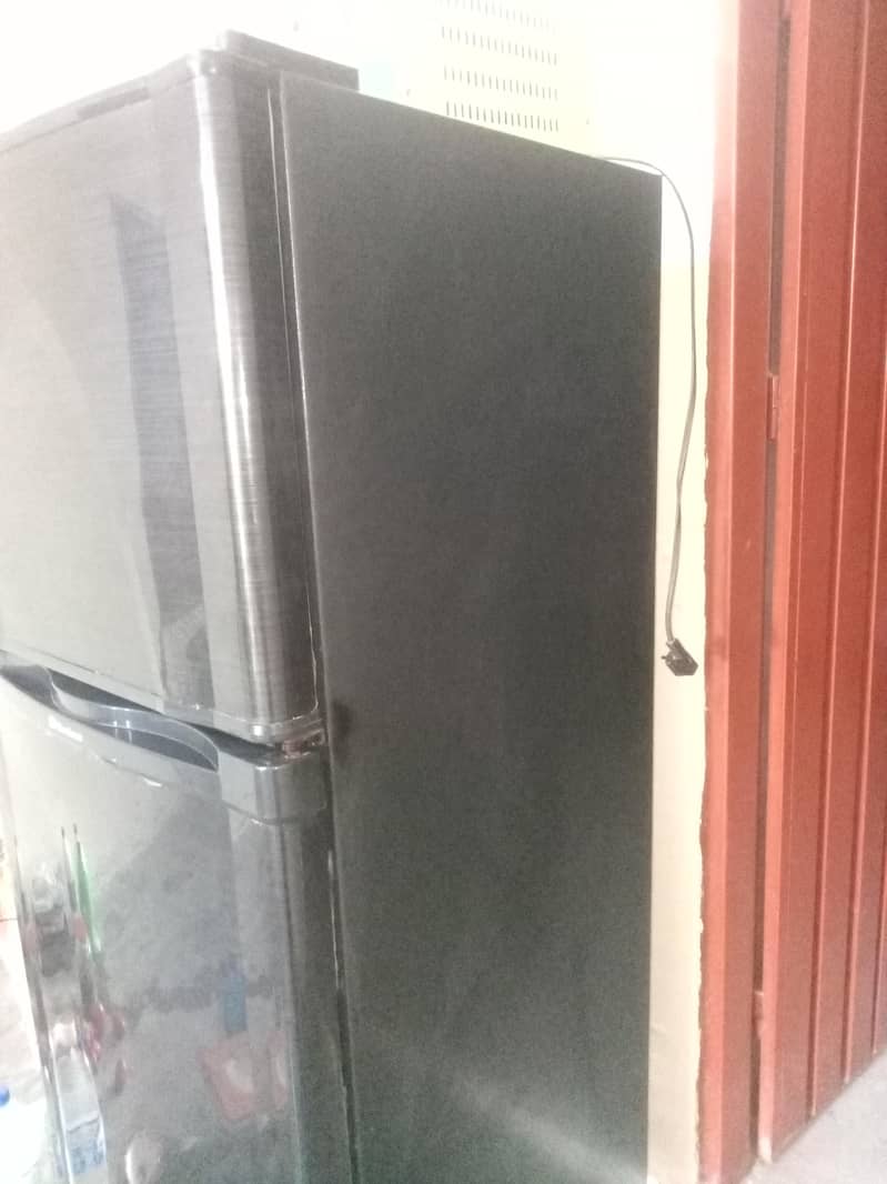 fridge 0