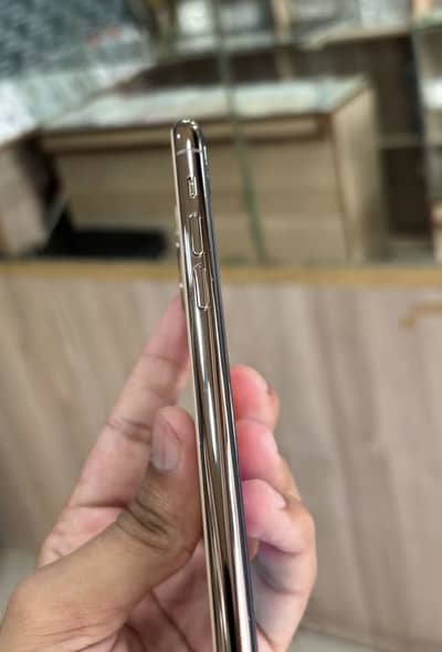 Apple iPhone 11 Pro