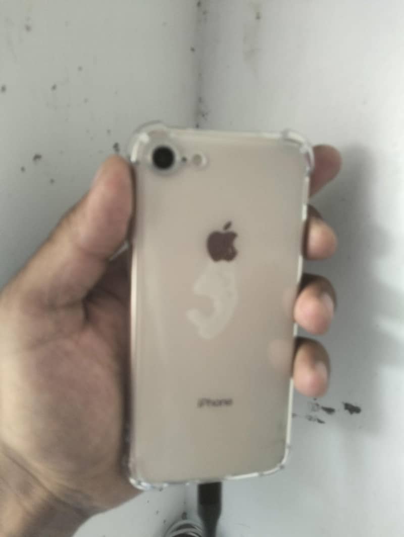 Apple iPhone 8 0