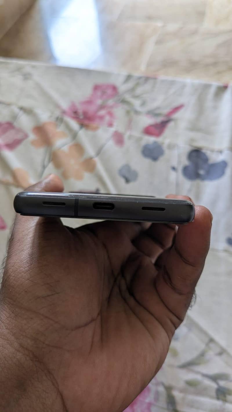 Google Pixel 7a 1