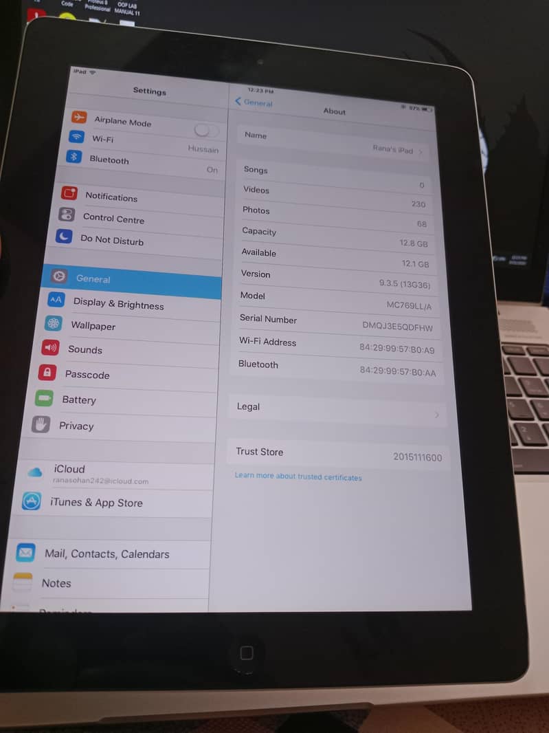 Apple ipad 9