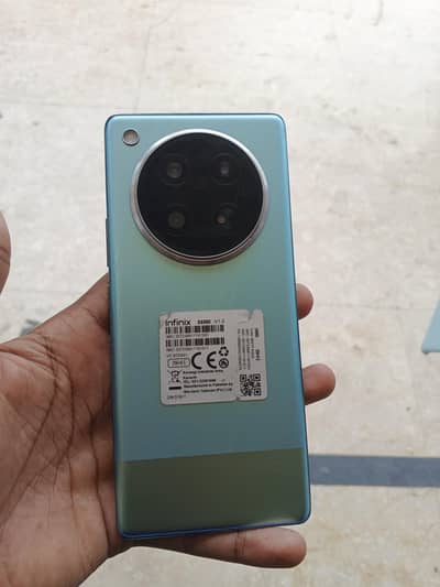 Infinix Zero 40