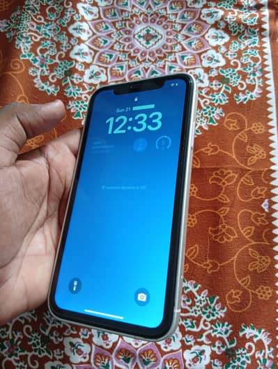 Apple iPhone XR