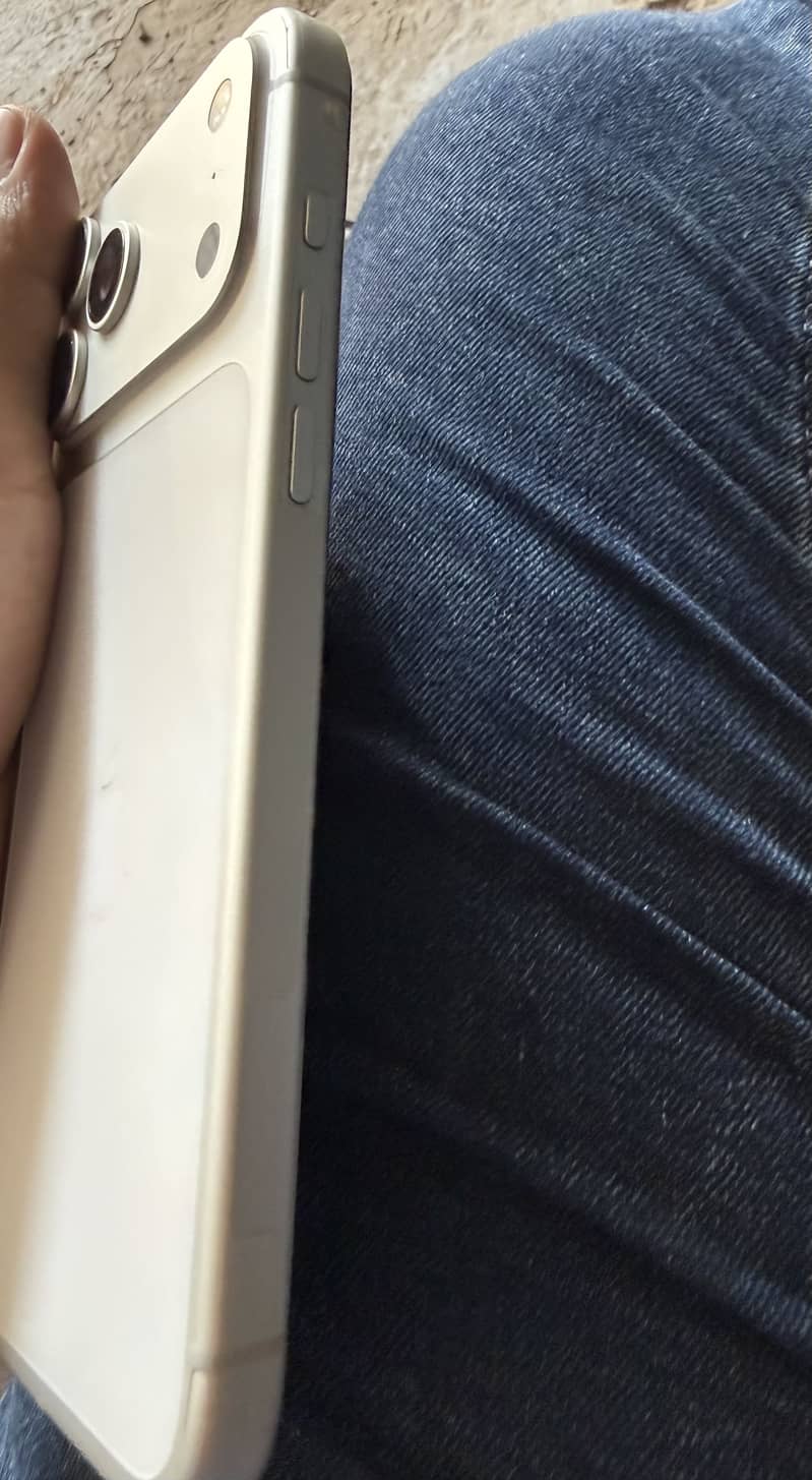 iPhone 17 pro max 0