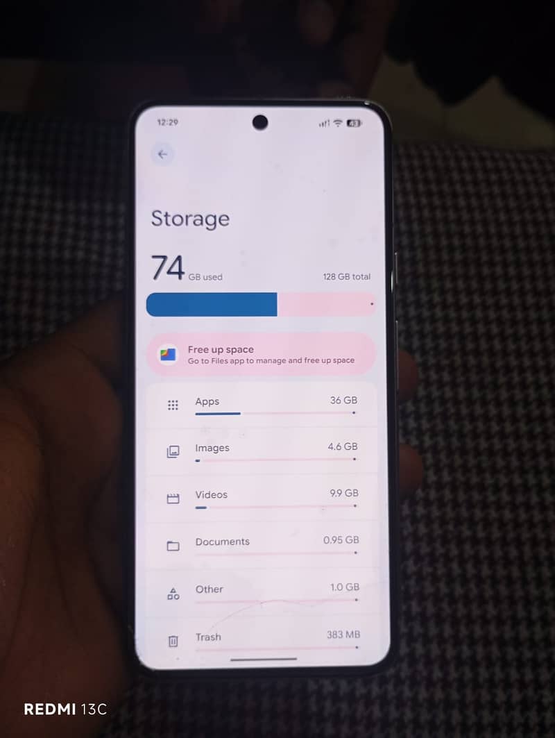 Google Pixel 8 3