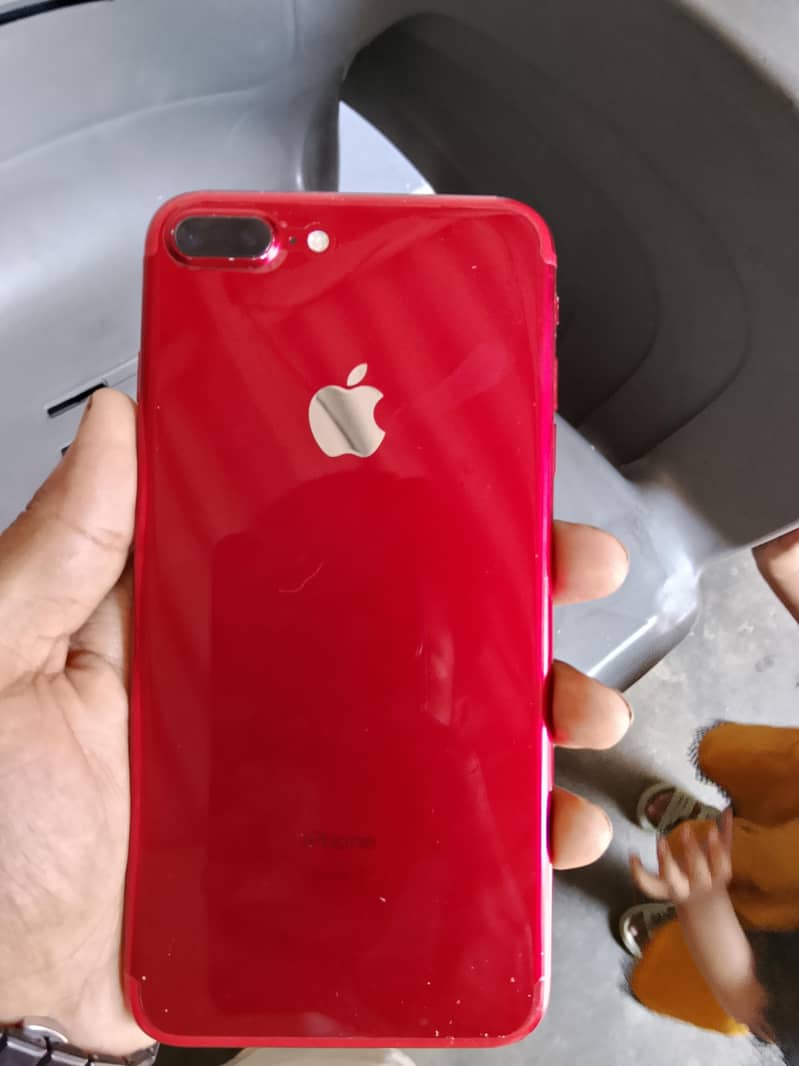 Apple iPhone 7 Plus 2