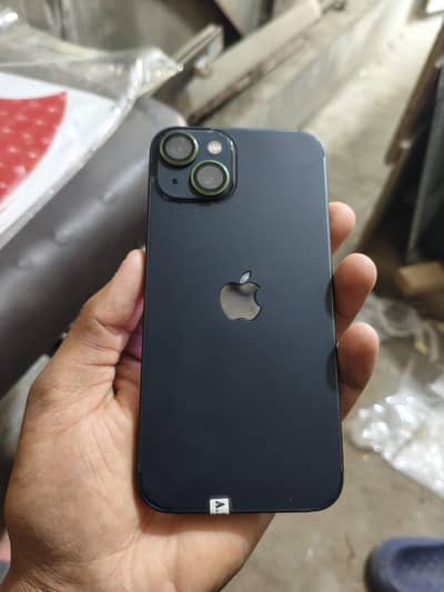 Apple iPhone 13