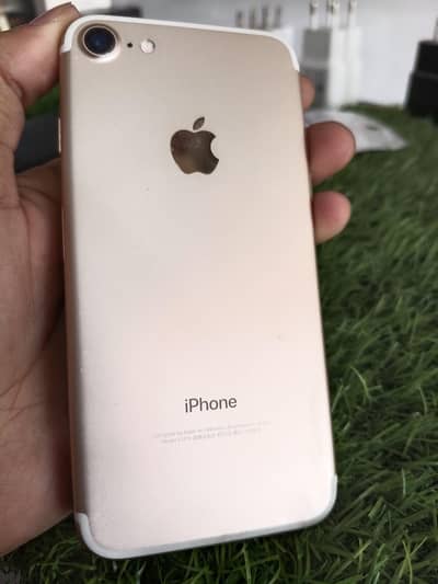 Apple iPhone 7