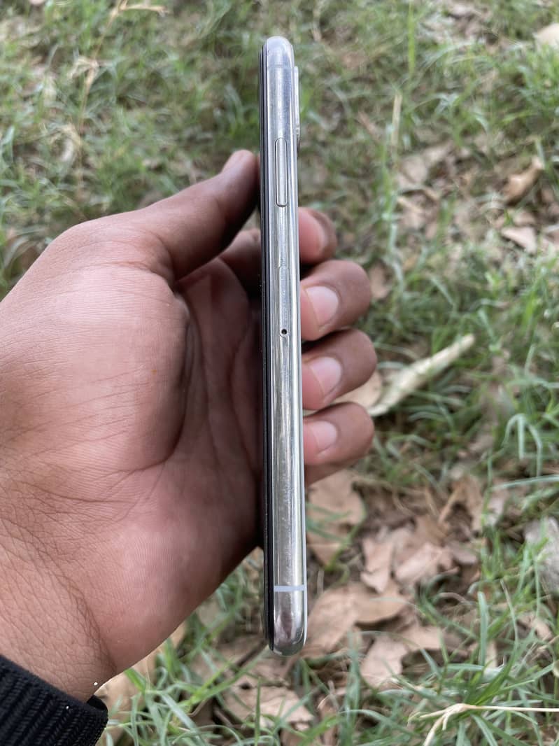 iPhone X 1