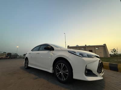 Toyota Corolla Altis X  2021