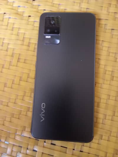 Vivo V21e