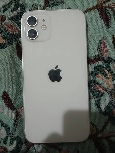Apple iPhone 12