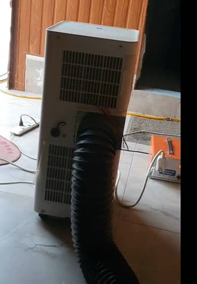 Portable AC