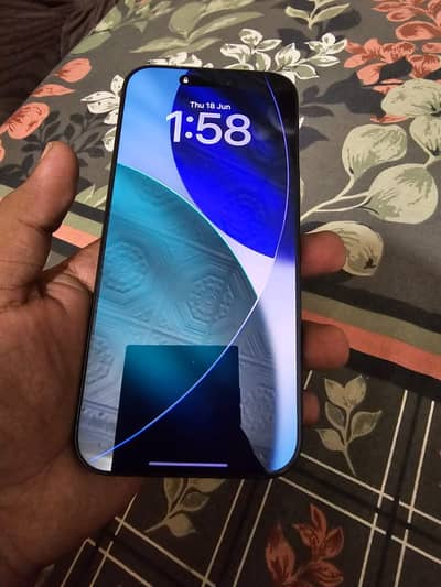 Apple iPhone 16 Pro Max
