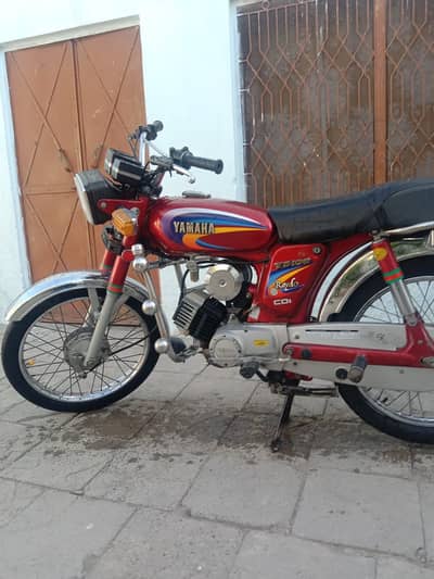 Yamaha YB 100 totally genuine zero number piston
