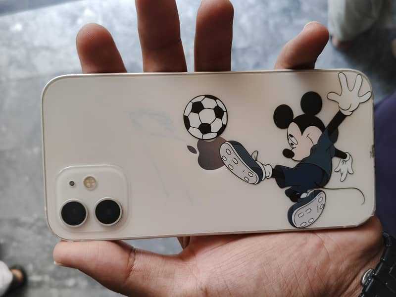Apple iPhone 12 0