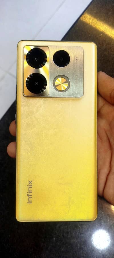 Infinix Note 40 Pro