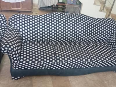 5 seater sofa for urgent sale