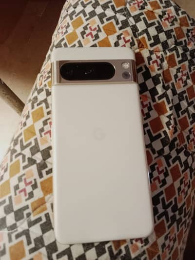 Google Pixel 8 Pro