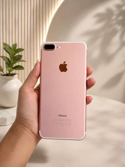 iphone 7 plus 128 GB  (no open no repair) (PTA approved) all ok