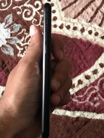 Apple iPhone SE