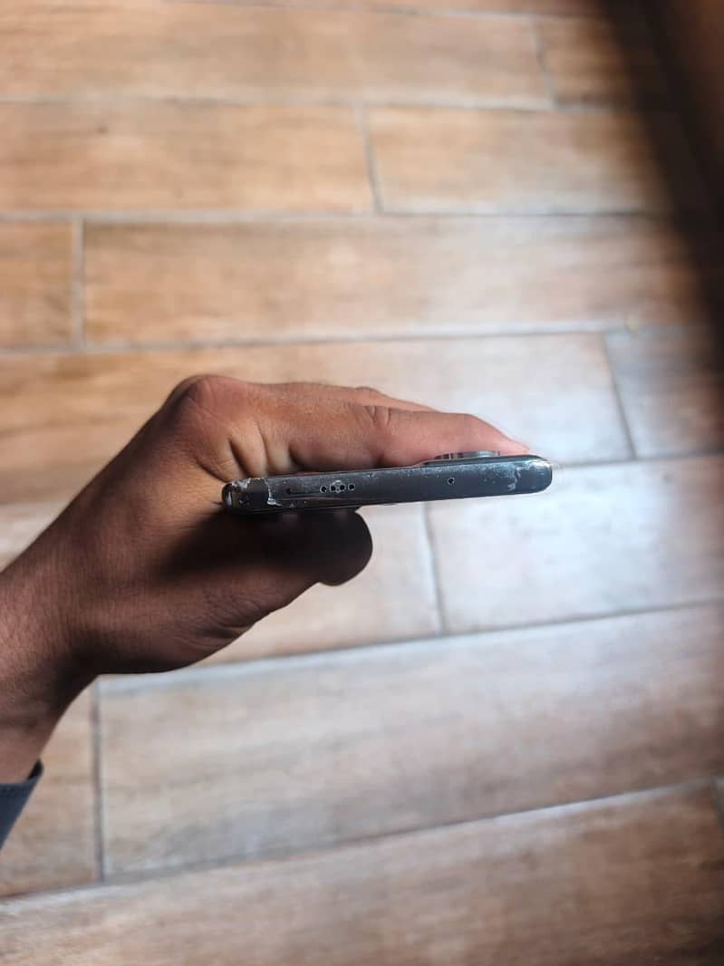 Tecno CAMON 40 Pro 5