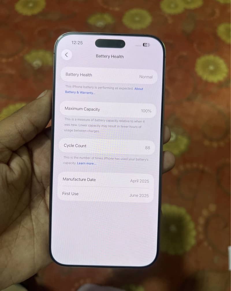 iPhone 16 Pro Max 3