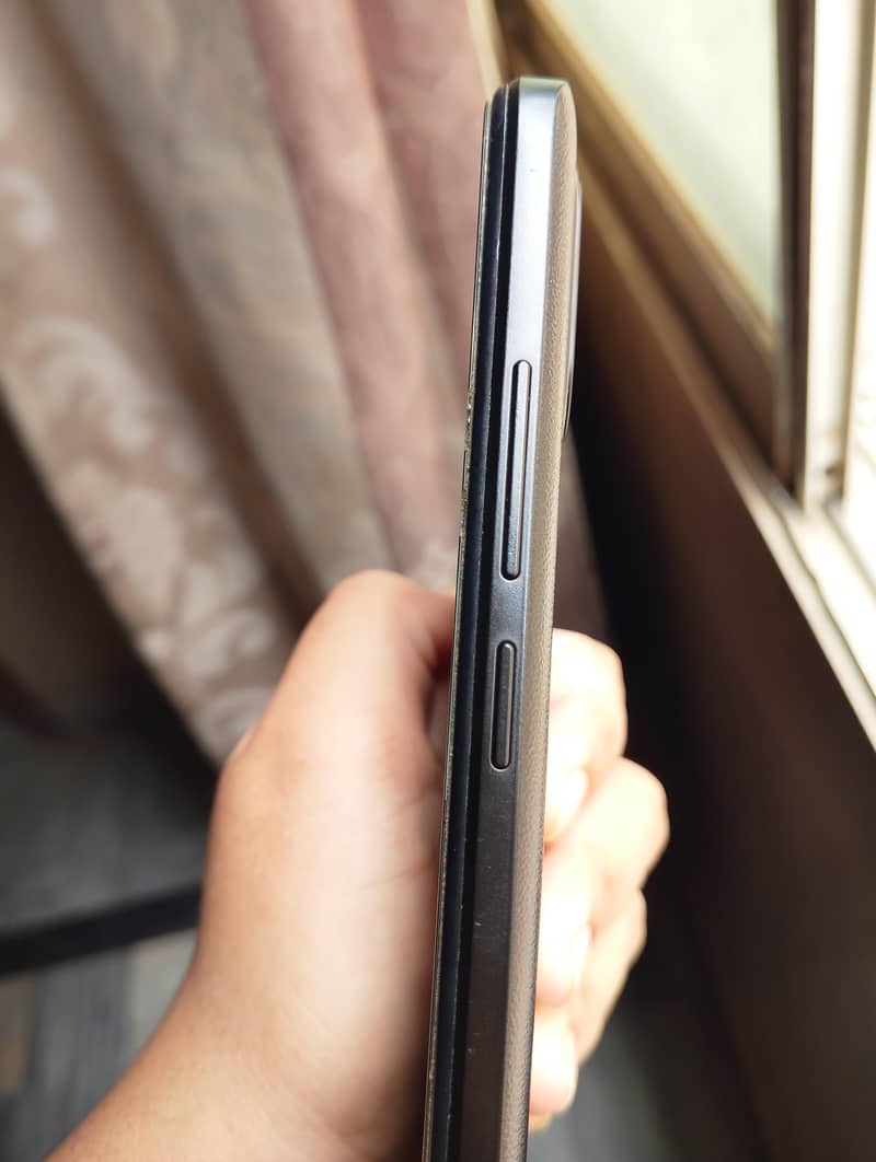 Redmi A1 Plus 4
