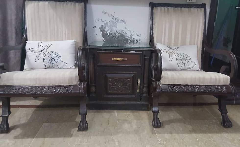 Chairs Chinioti 0