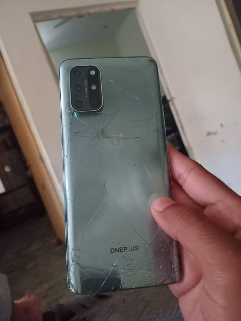 One Plus 8T 4