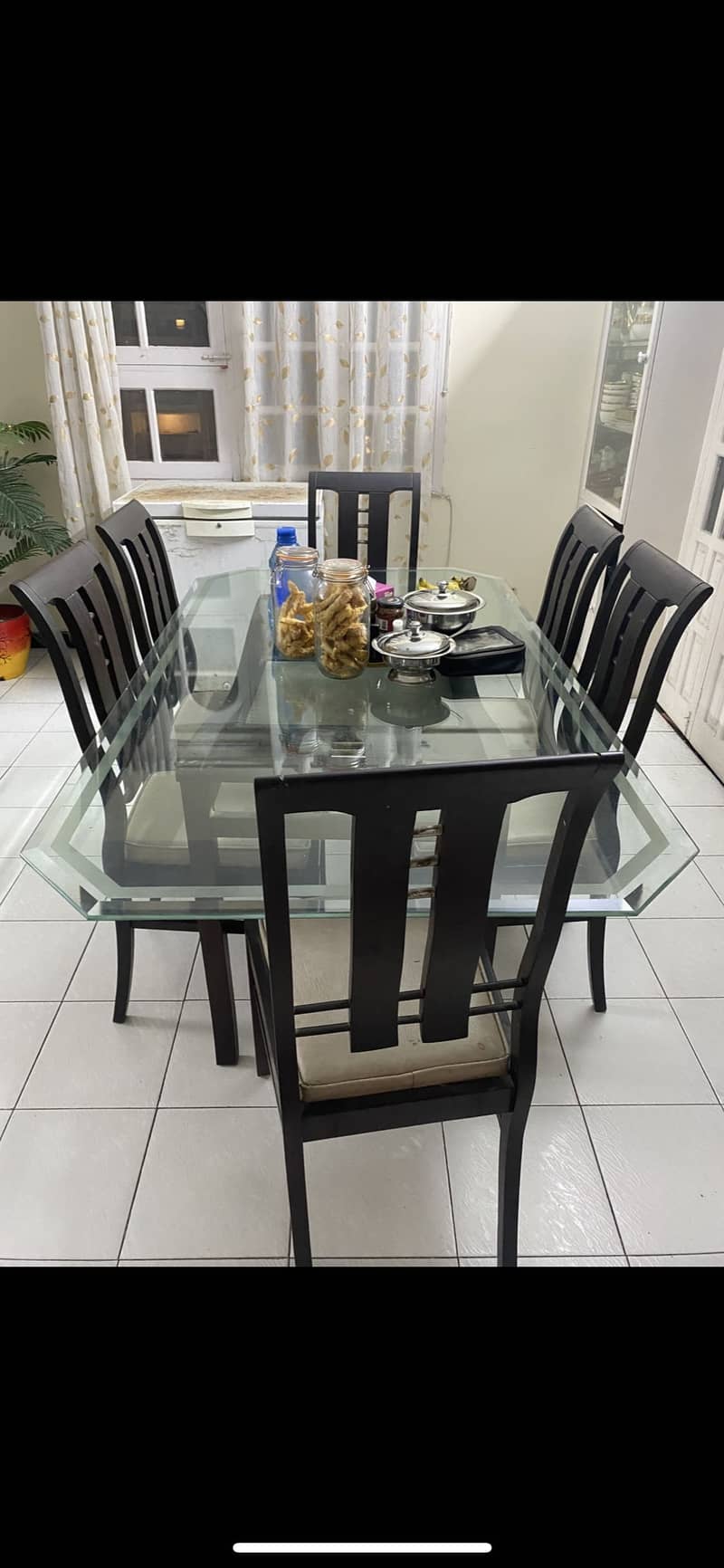 Dining table with 6 chairs 1