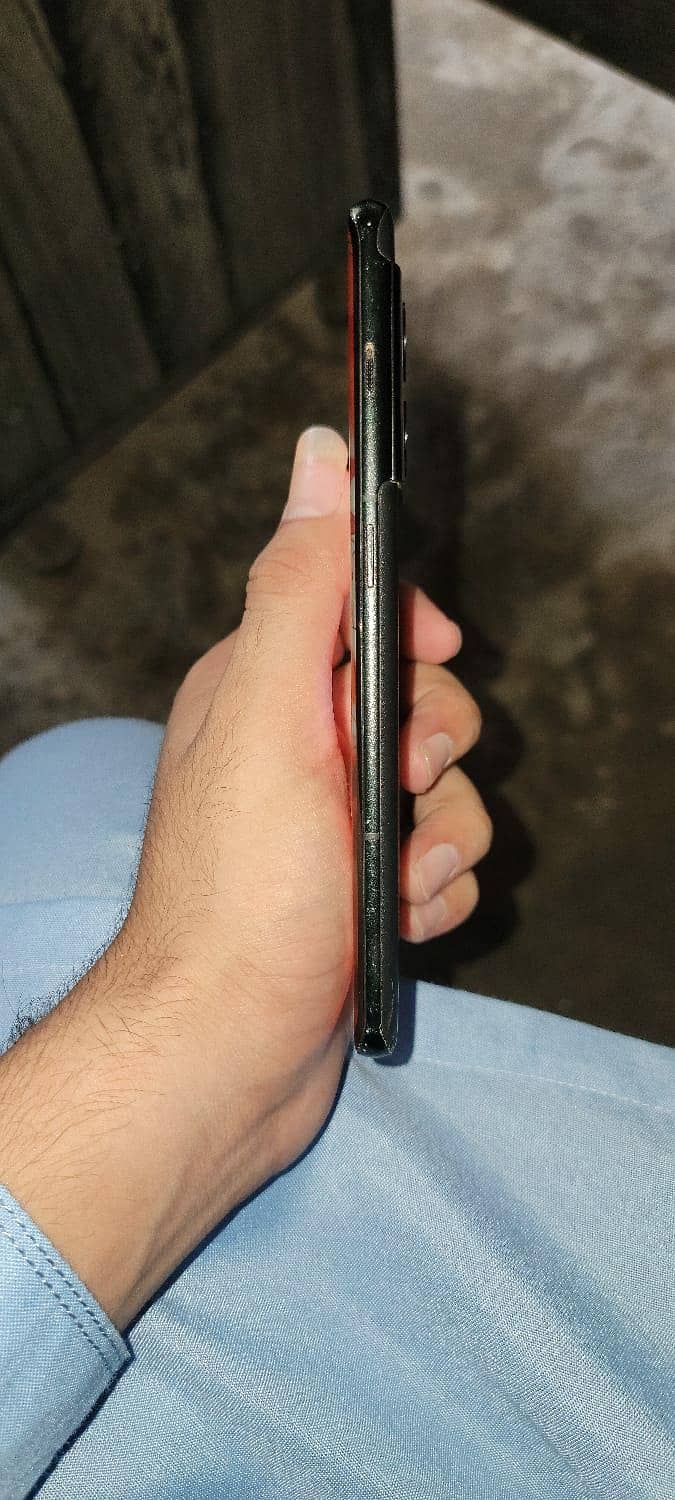 One Plus 10 Pro 5
