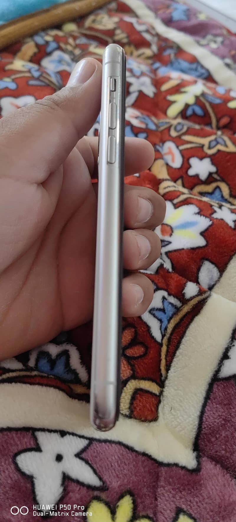 iphone 11 pro 4