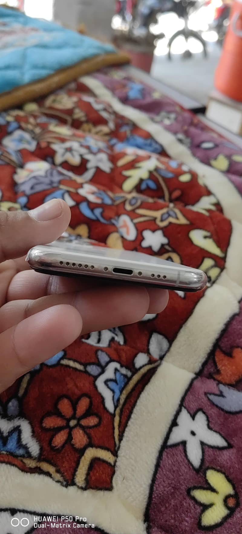 iphone 11 pro 5