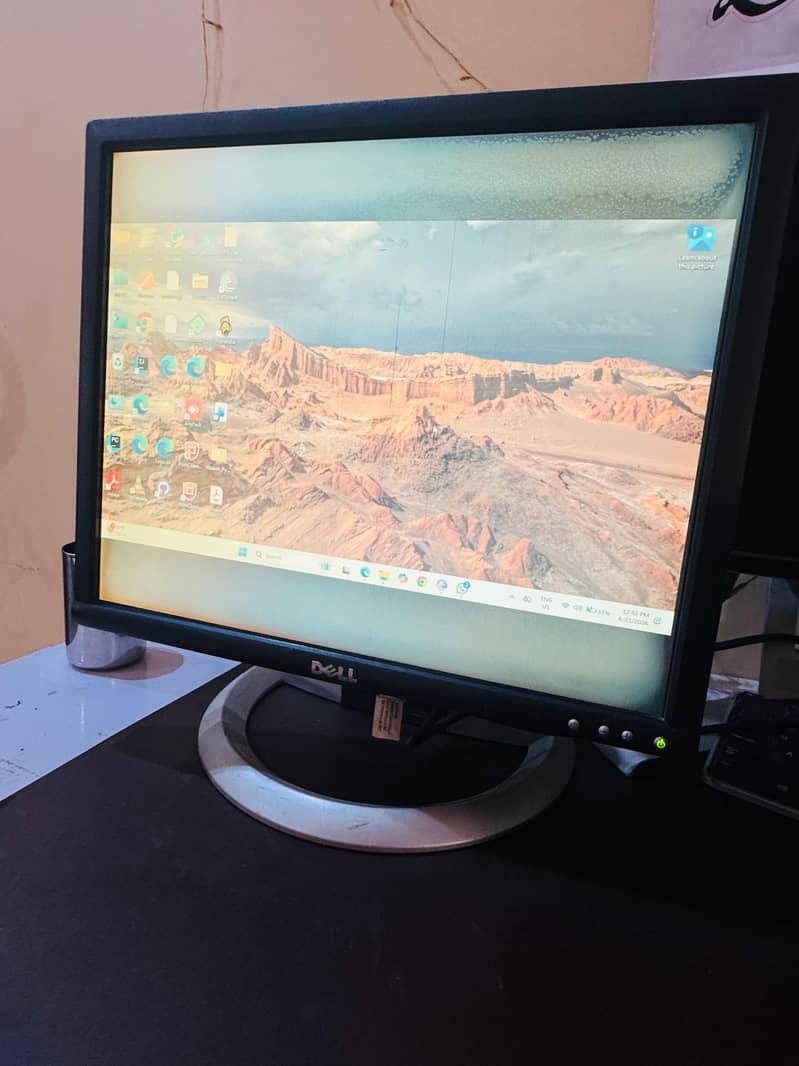 LCD with stand 3