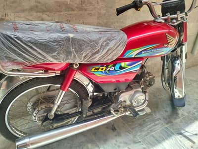 HONDA CD70-2024