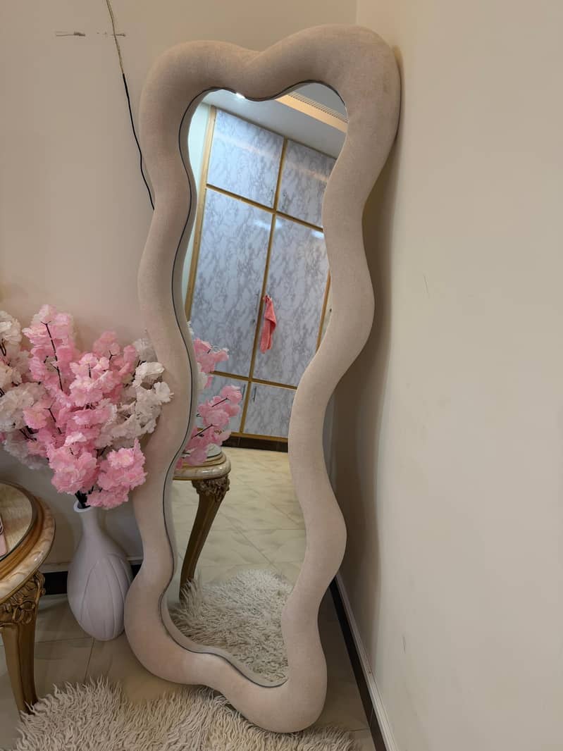 Standing Mirror 2