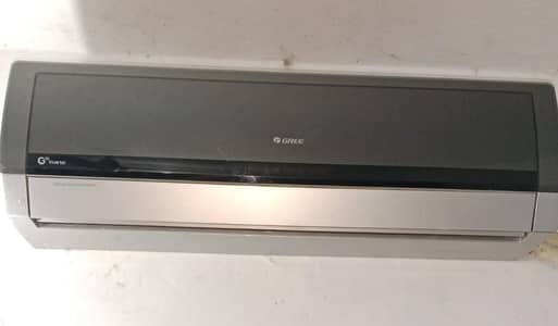 Excellent Condition Split AC – Powerful Cooling, Low Electricity Usage