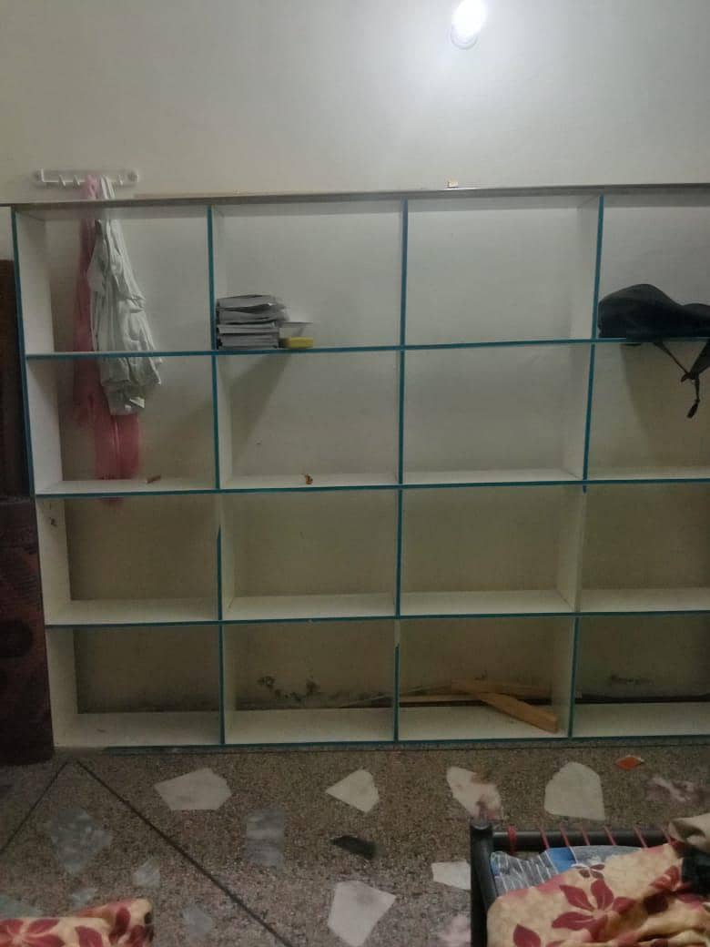 shop rack 1