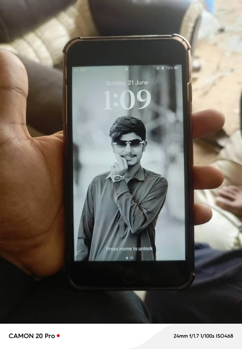 Apple iPhone 8 Plus 2